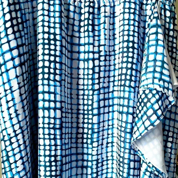 LANE BRYANT Women’s Blue Print Sleeveless V-Neck High-Low Lightweight Size 3X - Picture 5 of 6